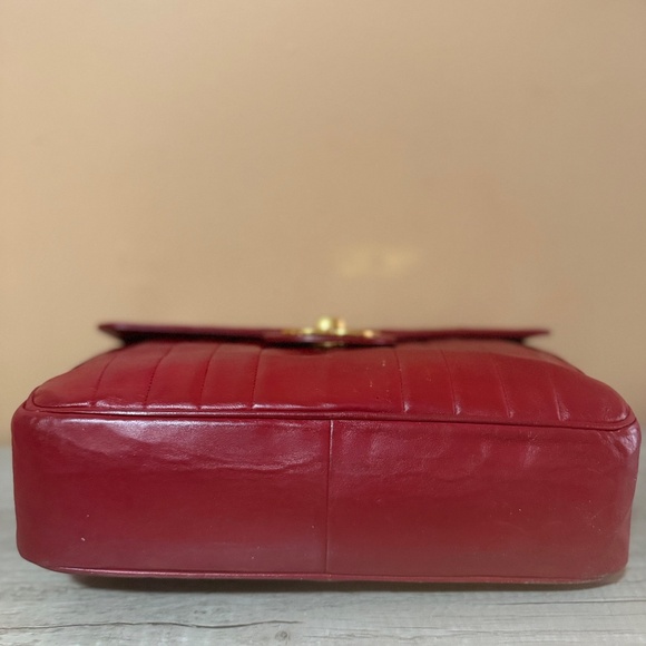 Rare Chanel Red Lambskin Jumbo Flap Bag - Picture 3 of 8